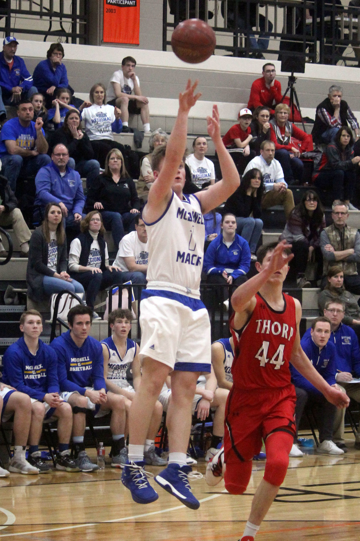 McDonell vs Thorp boys basketball at Osseo 3-12-20